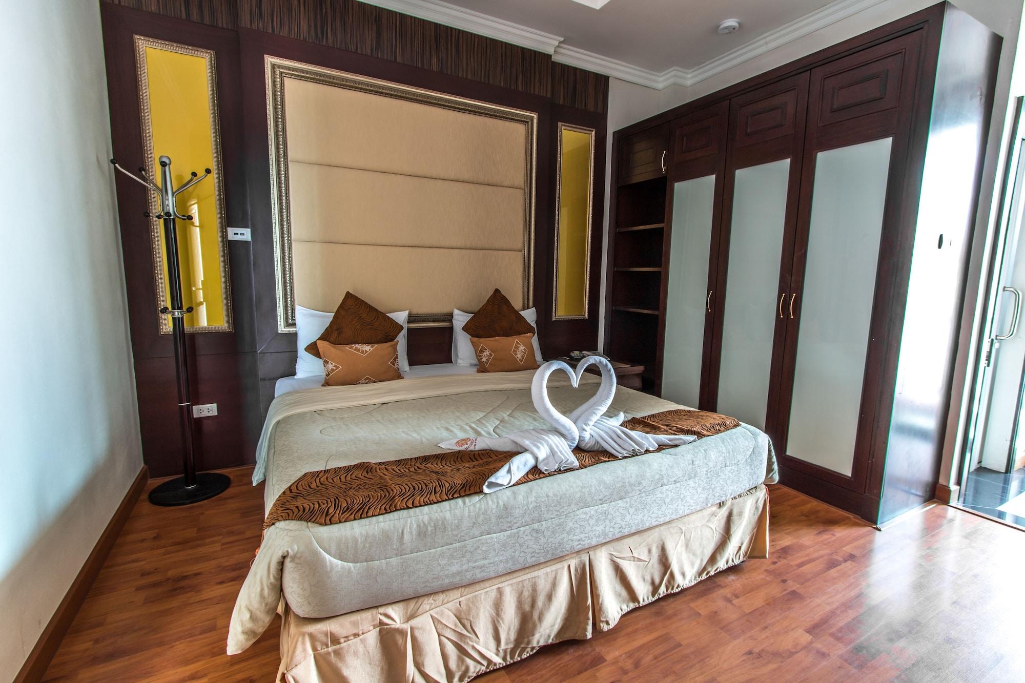 Suntosa Resort Ko Lan Bagian luar foto