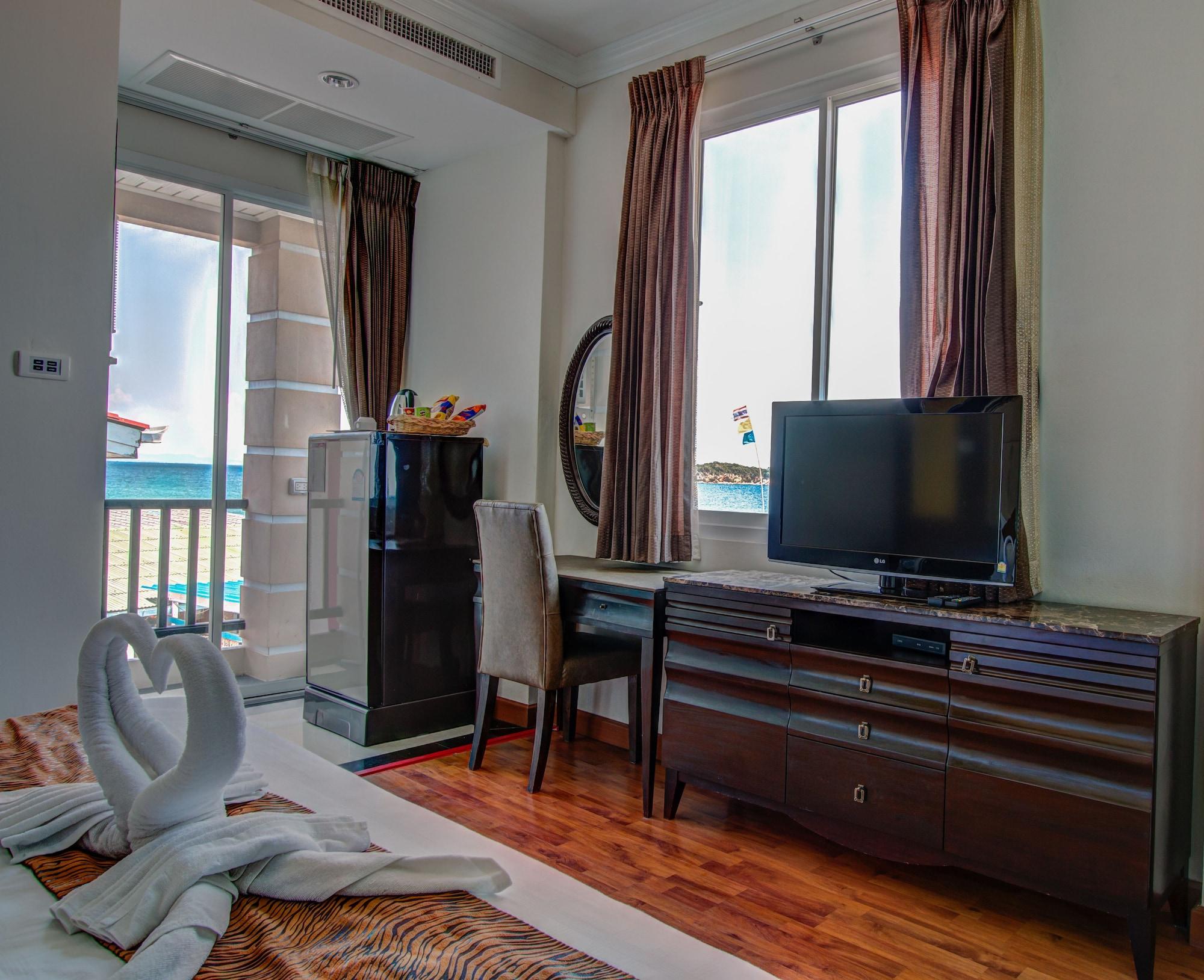 Suntosa Resort Ko Lan Bagian luar foto