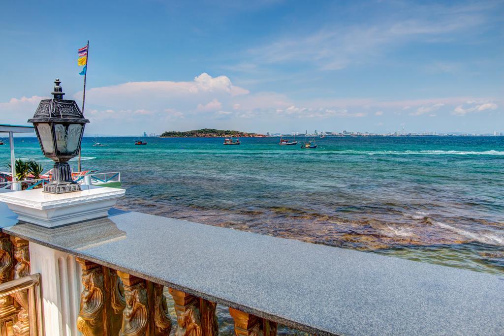 Suntosa Resort Ko Lan Bagian luar foto
